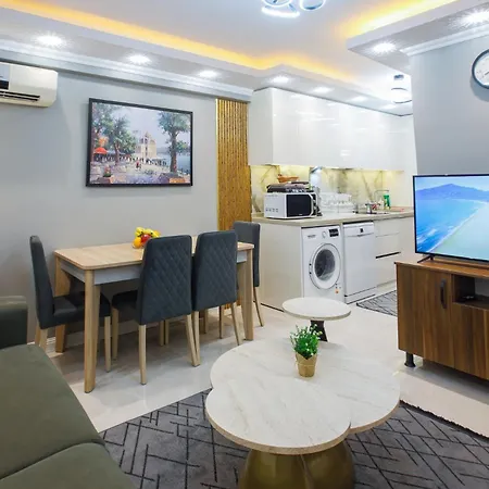 Stone Apartahotel 3*