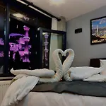 Stone Aparthotel 3*